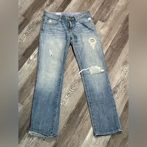 Gap - distressed light wash jeans. Size 26/2